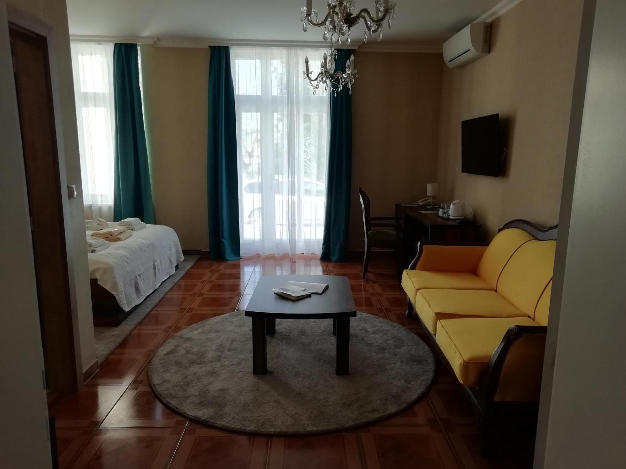 Batthyány Kastélyszálló Zalacsány Esterno foto